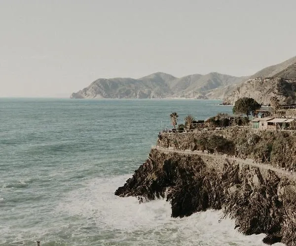 “ivory House”with Sea View
